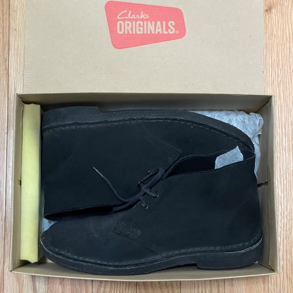 Clarks Originals Suede Black Booties - Picture 6 of 8